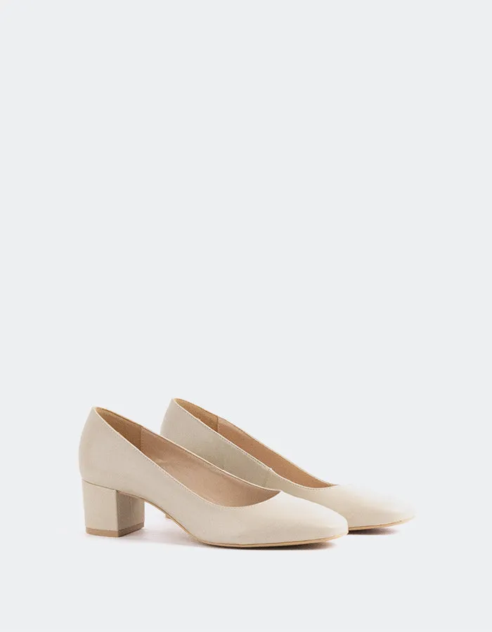 Polished Style Bold Open Toe Heels Raynan Beige Leather
