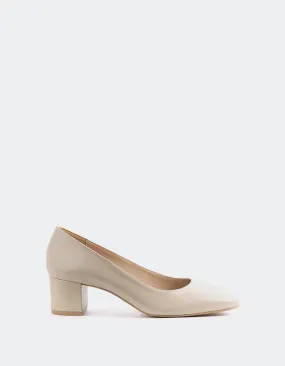 All-day Comfort Raynan Beige Leather