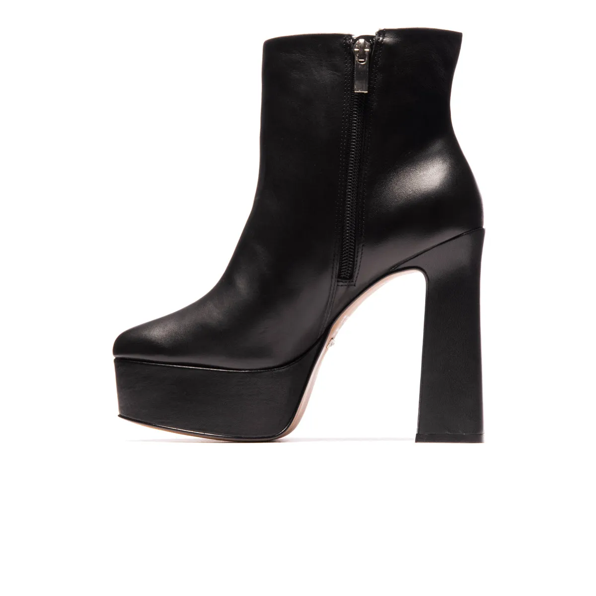 Outfit Choice Ria Black Leather