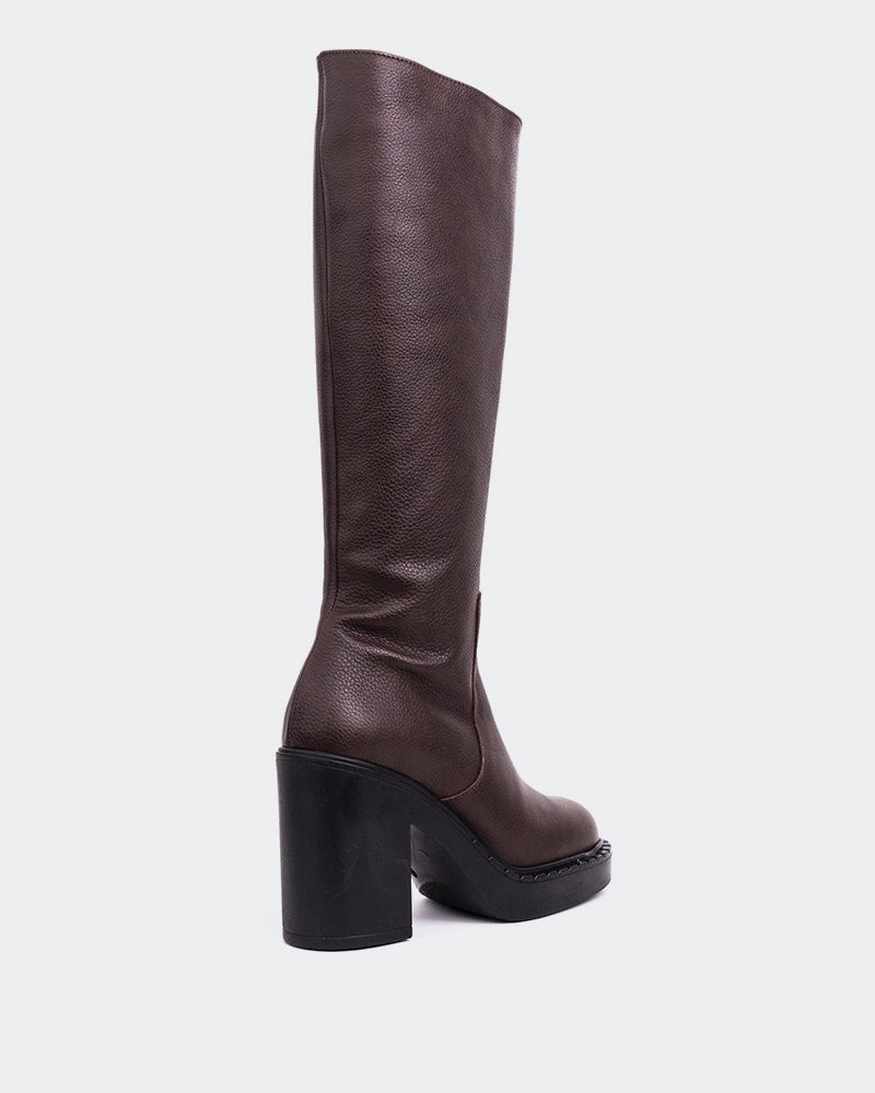 Long Walk Hedon Brown Leather