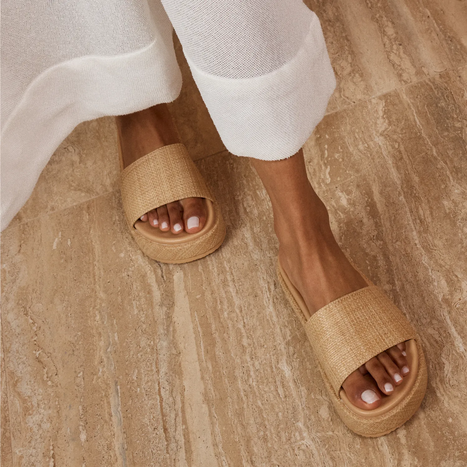 Romy Flatform Slides - Natural Raffia Holiday Ready