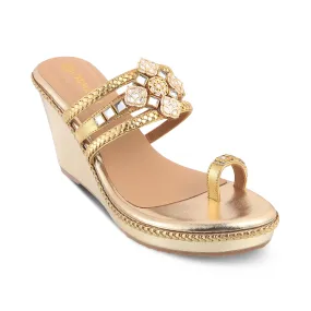 SANAYA- GOLD KUNDAN KOLHAPURIS Corporate Look