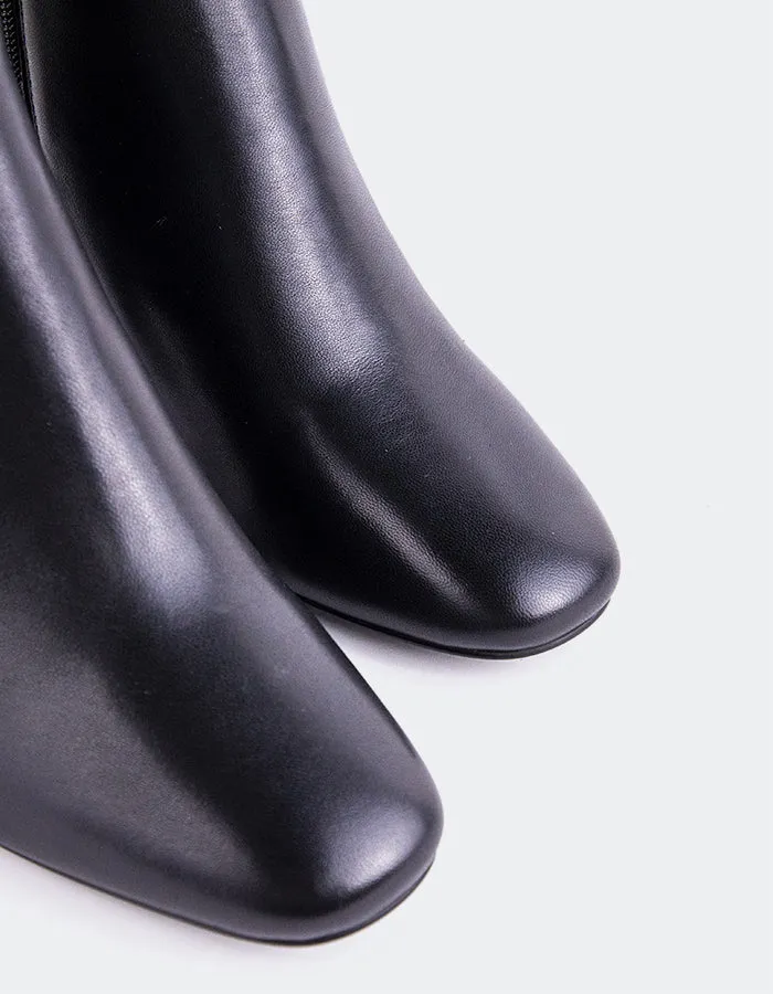 Stylish Design Sarchi Black Leather