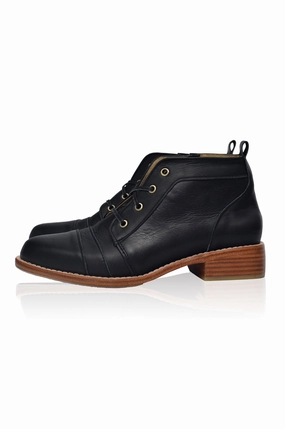 Passage Lace Up Boots Step Style Matte Finish Busy Commuter