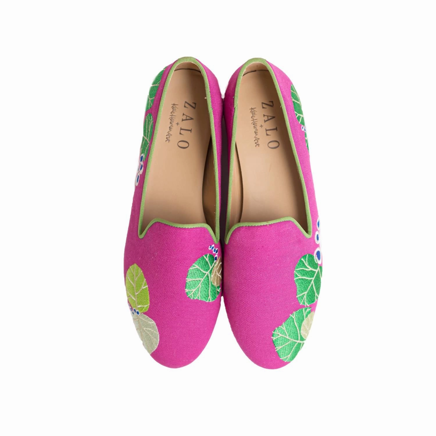 Sea Grapes Slipper In Fuchsia Street Scene Easy Slip