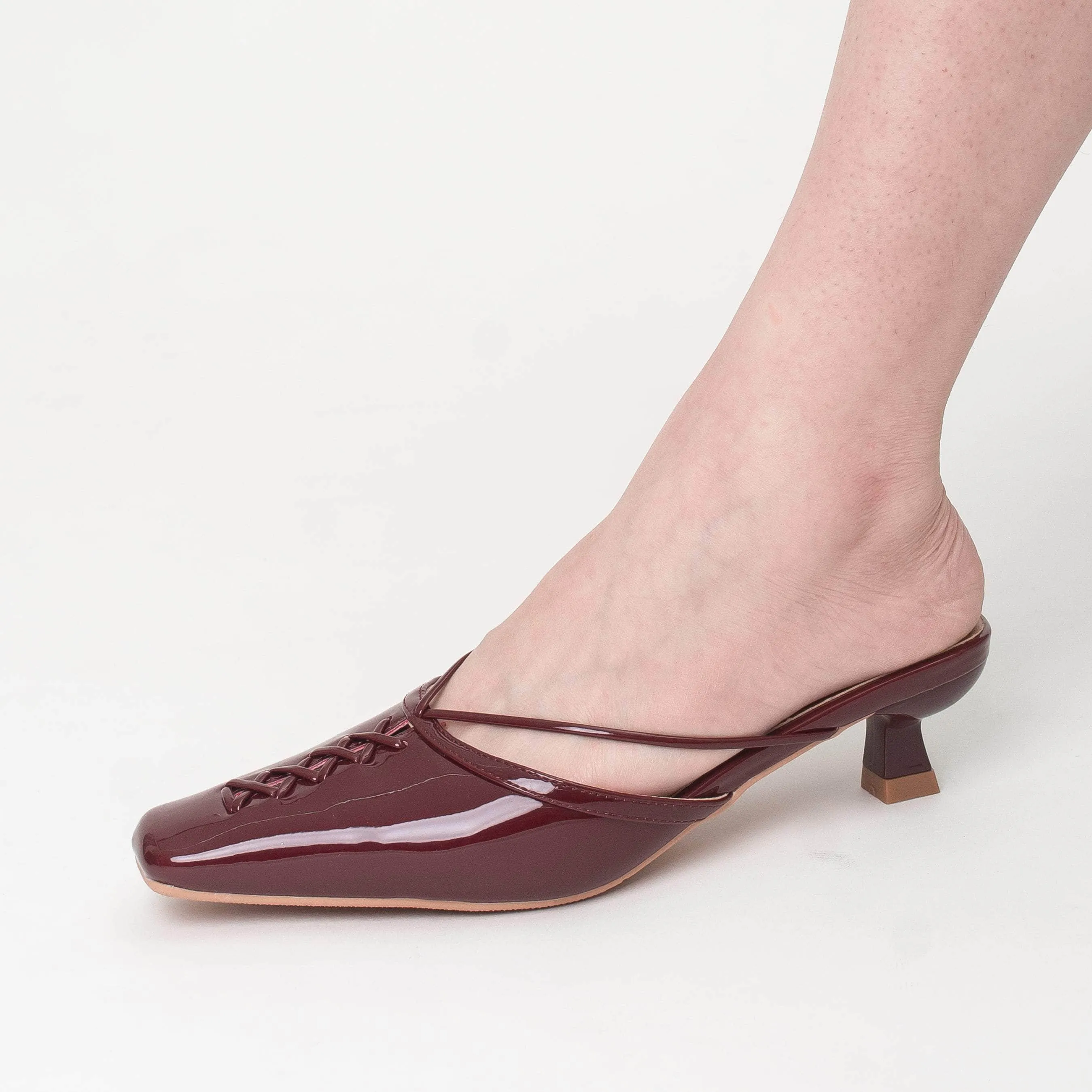 Qaca Cherry skiers - specific features Pressure Relief Footbed