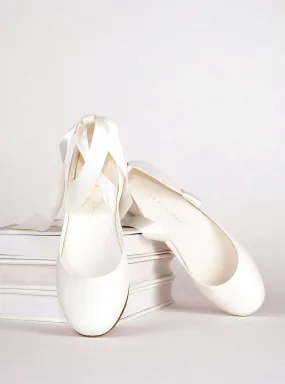 SIENNA BALLET FLATS ?C LIGHT IVORY Trail Glow Expo Mood