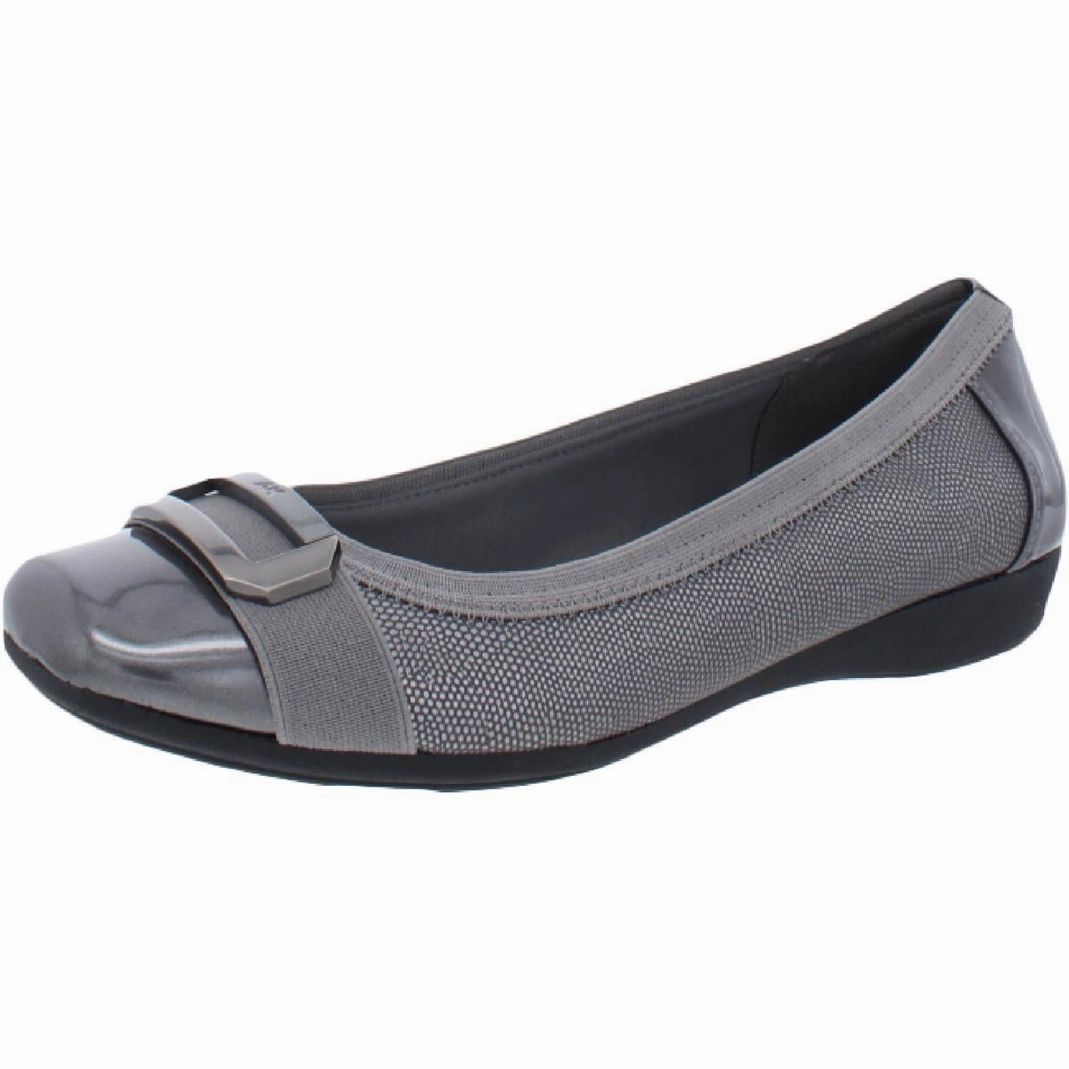 slim fit Effortless Comfort Uplift Womens Square Toe Loafers