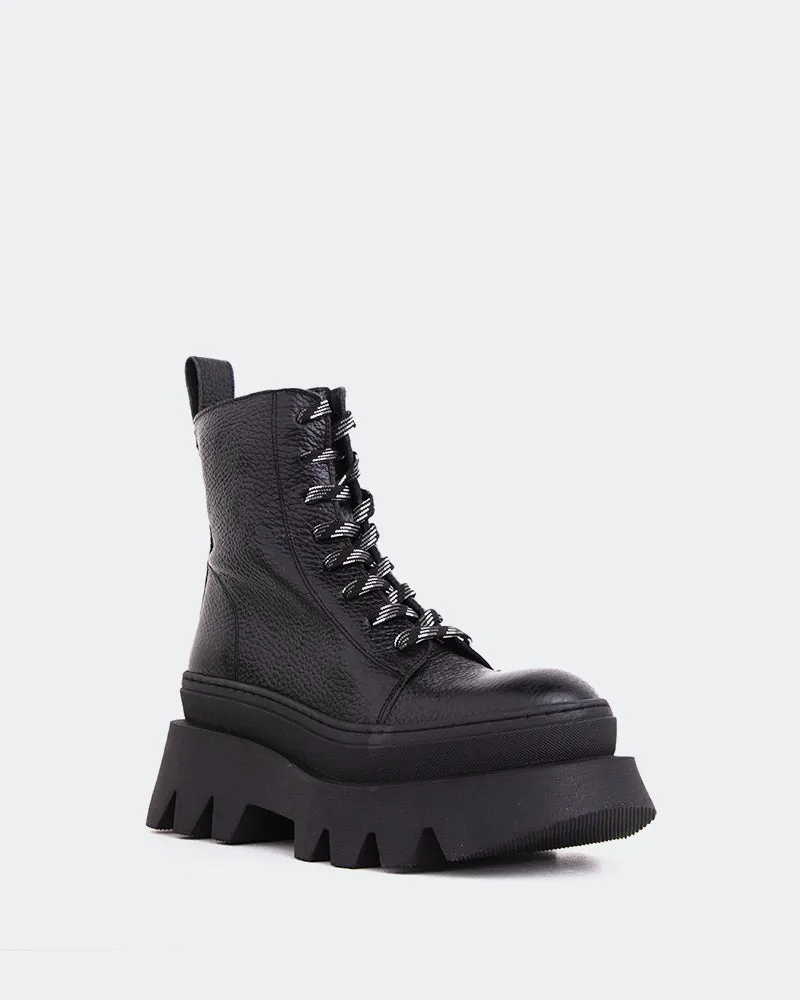 Bianchi Black Leather waterproof