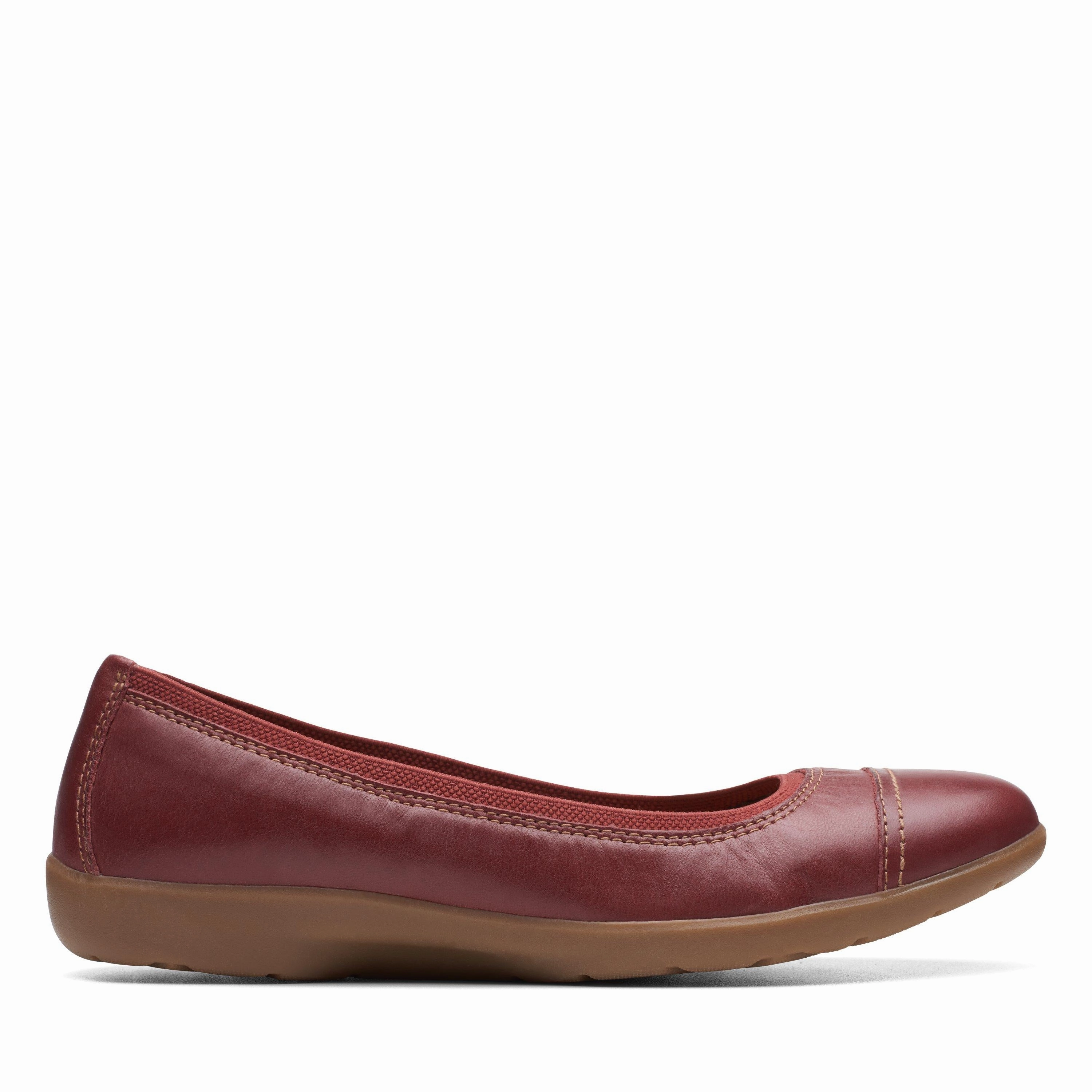 Simple Slip-on Comfort Clarks Meadow Opal in Brown Leather