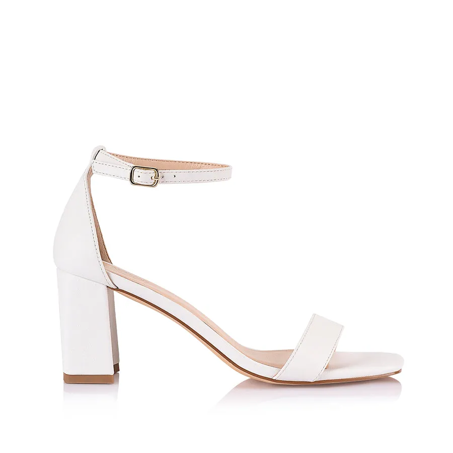 Neeka Block Heel Sandals - White Stretch Step Comfort Technology
