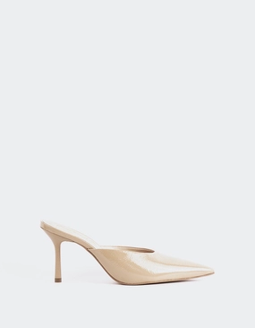 Carys Nude Naplack Flexible LowTop