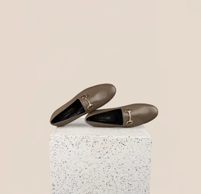 Arpino 2 - Taupe Forest Path