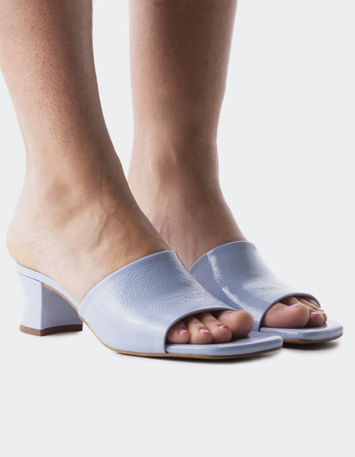 Pico Light Blue Naplack Responsive Midsole Comfort Lining