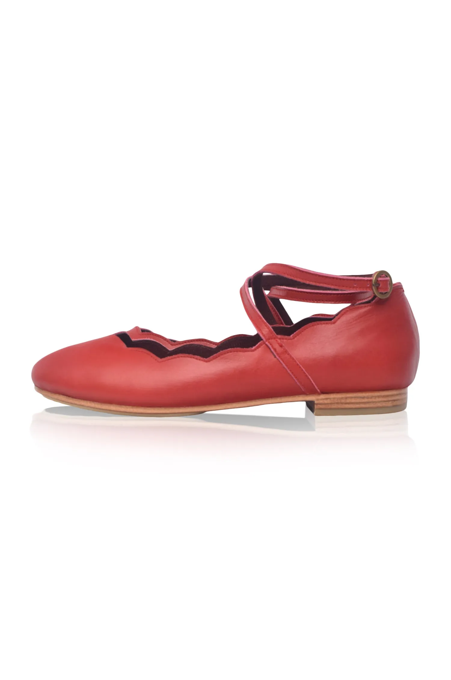 Myrelle Criss-Cross Leather Ballet Flats Flexible Step
