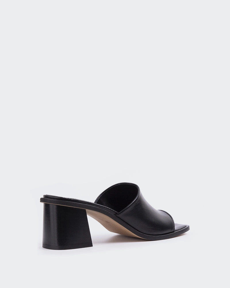 Cozy Step Footwear Temple Black Leather