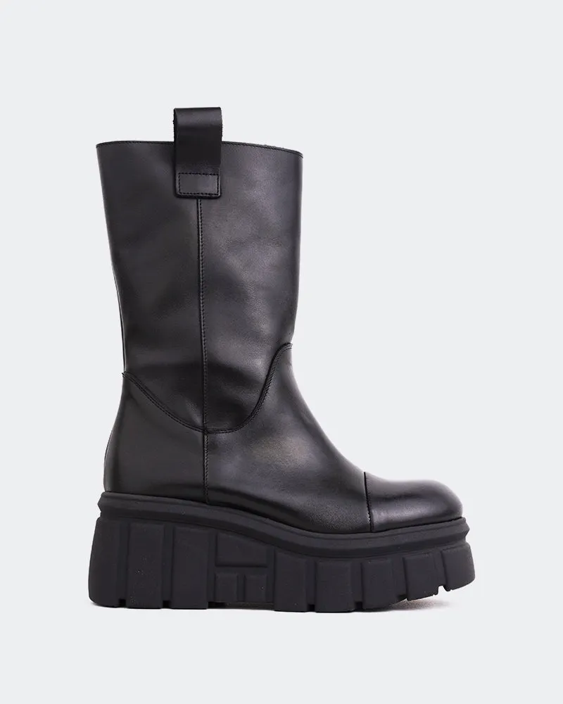 Kelowna Black Leather Daily Chic