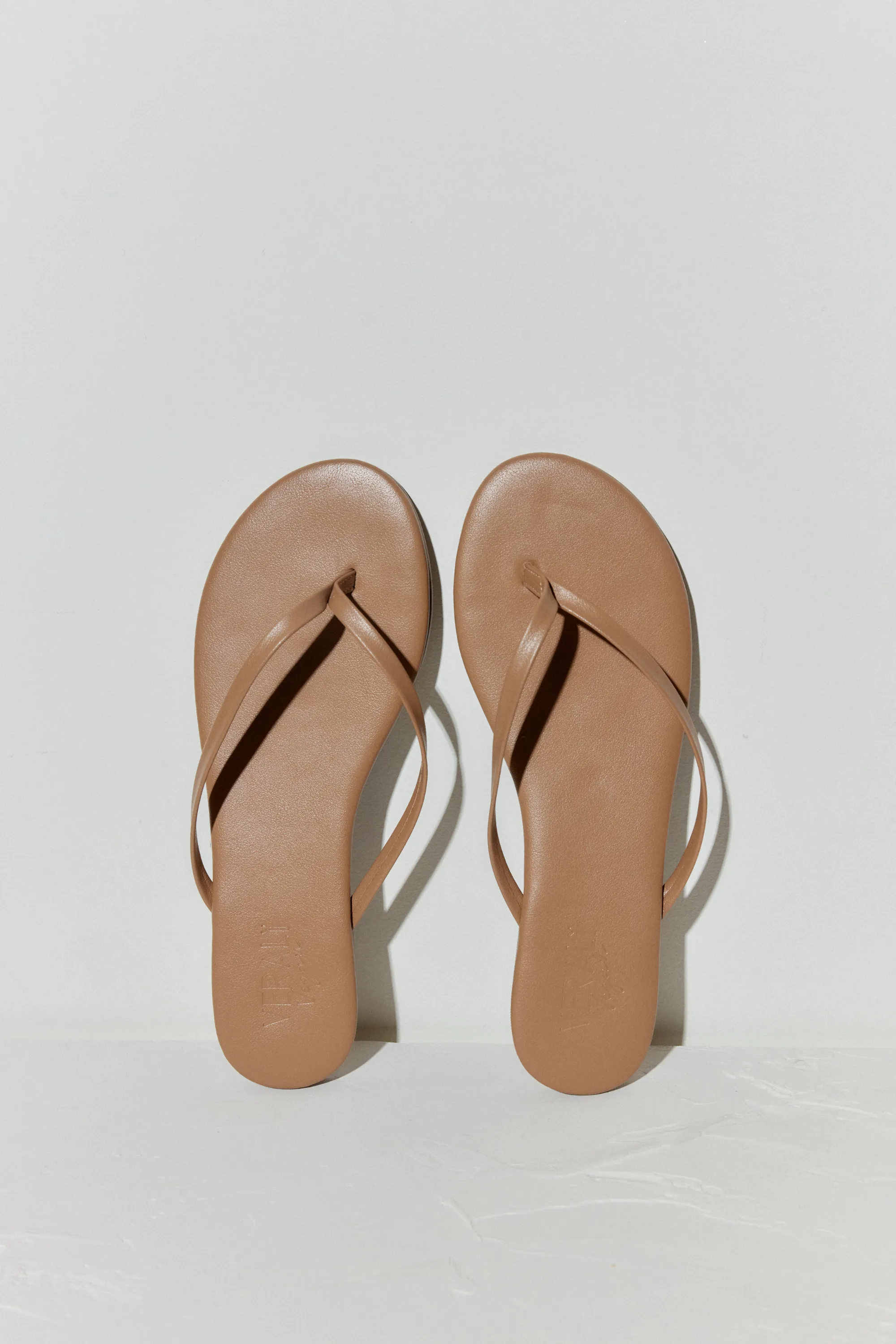 Tori Thongs - Dark Camel Tan Morning Glow Design Glow
