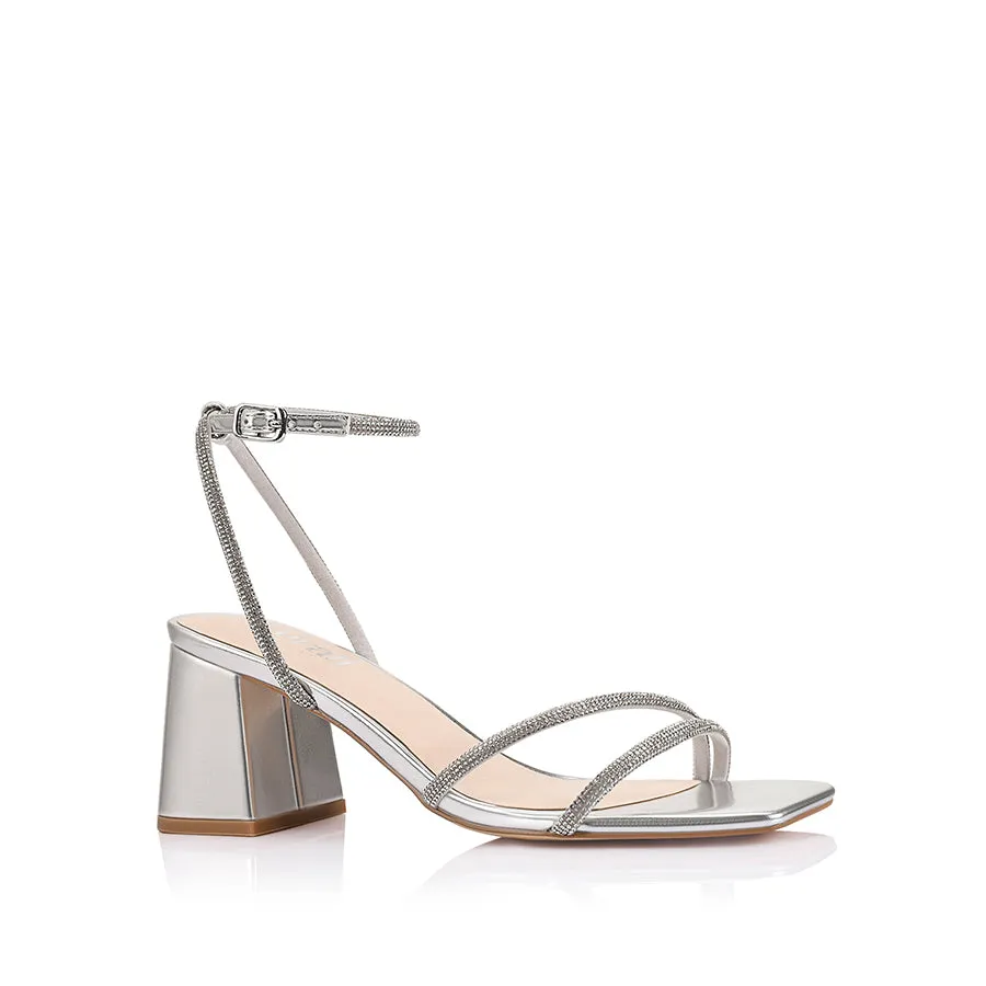 Brunch Look soft look Strawberry Block Heel Sandals - Silver