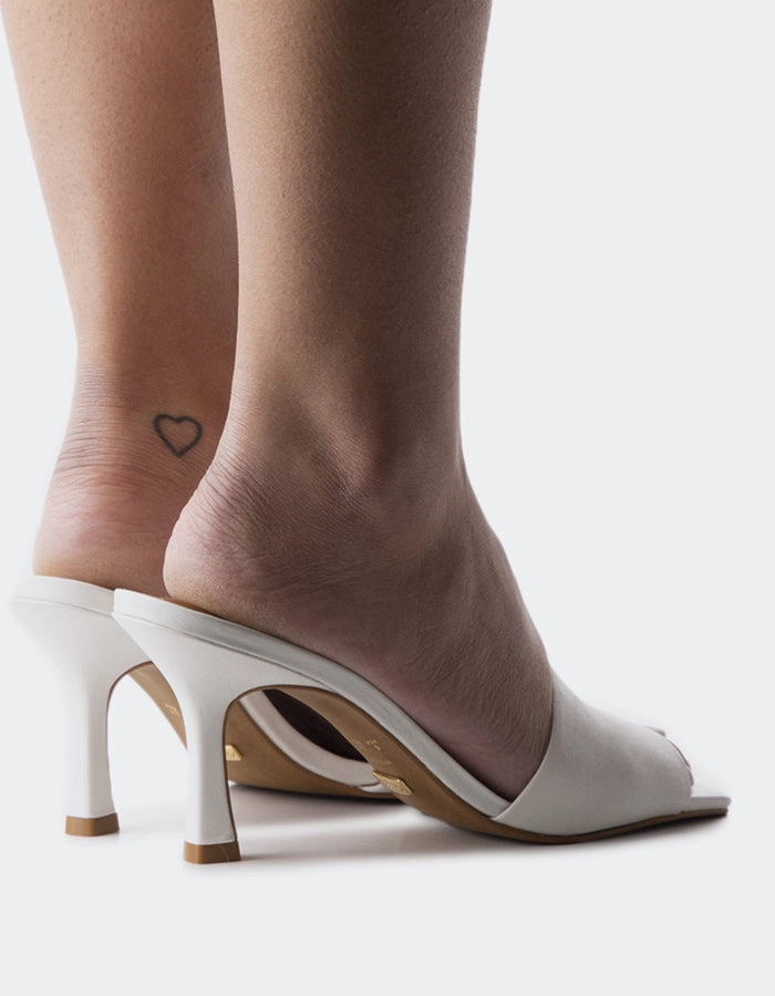 Running Specific Elegant Mylos White Leather