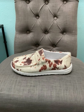 Any Weather Genuine Leather Women Yogi 2 Slip On Shoes In Cream/black