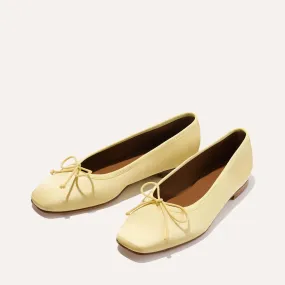 The Fonteyn - Butter Satin comfort shoes Trade Walk