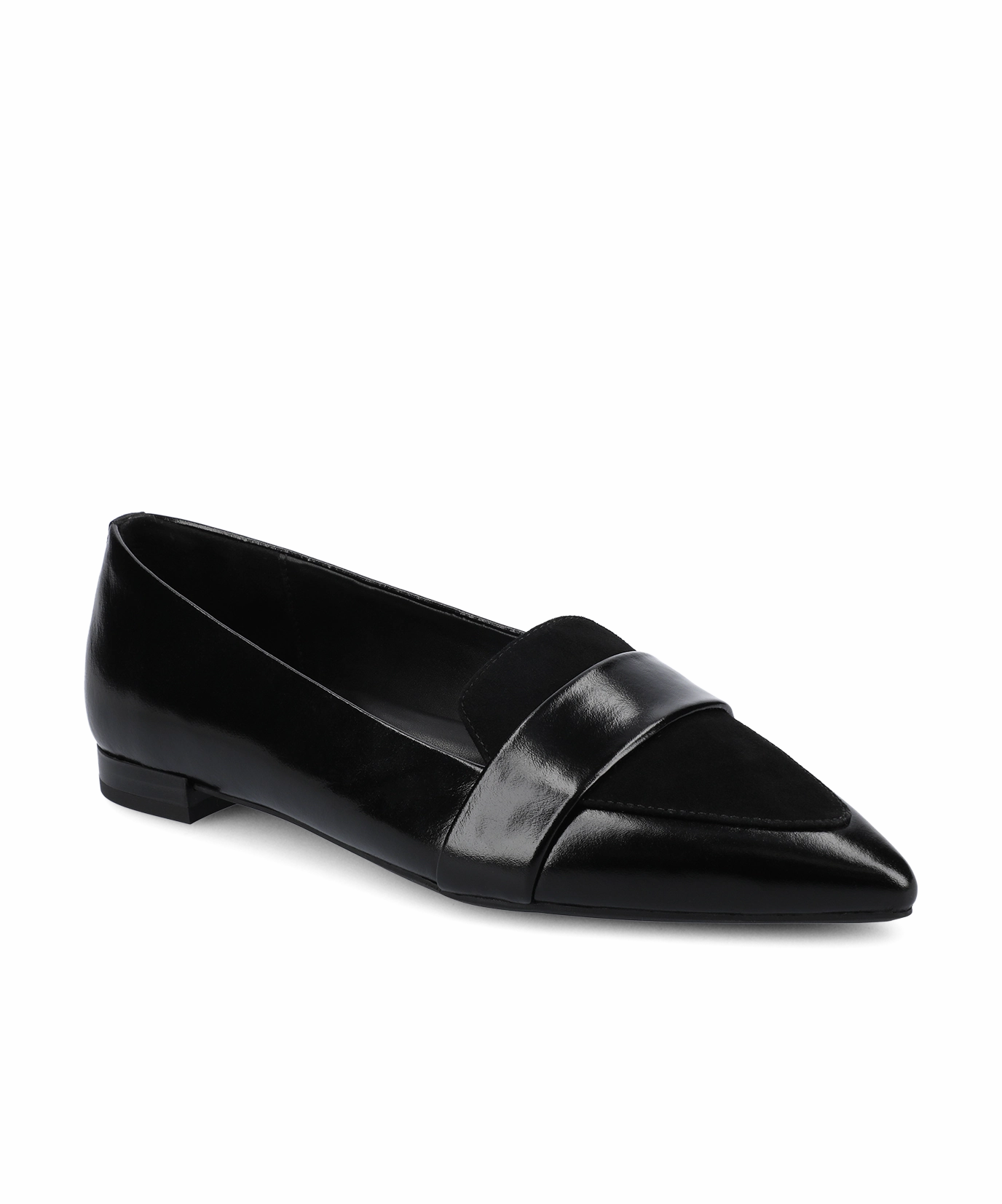 The New Sparrow Loafer - Licorice Leather Contemporary Look
