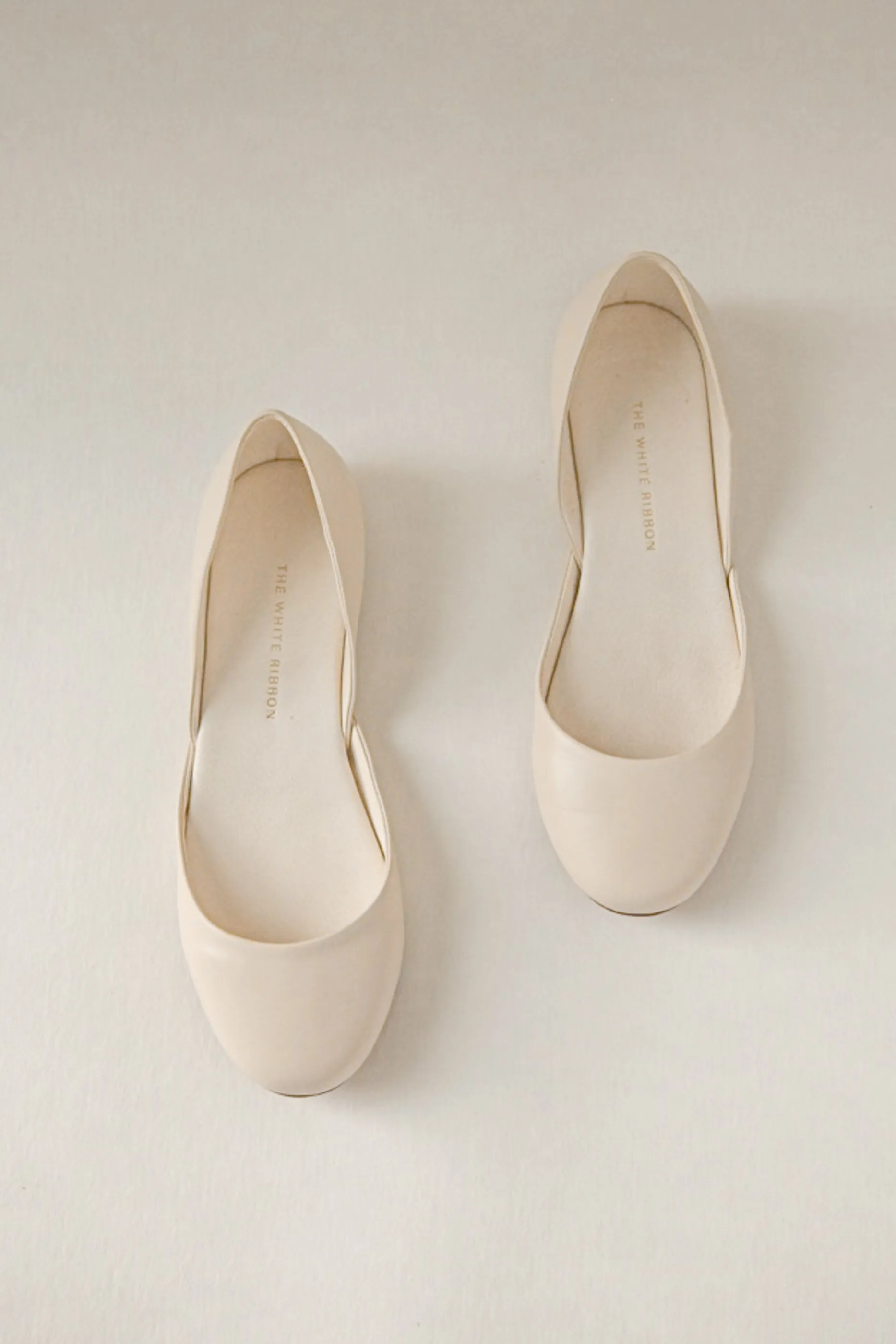 Event Night THEA BALLET FLATS ?C Antique IVORY