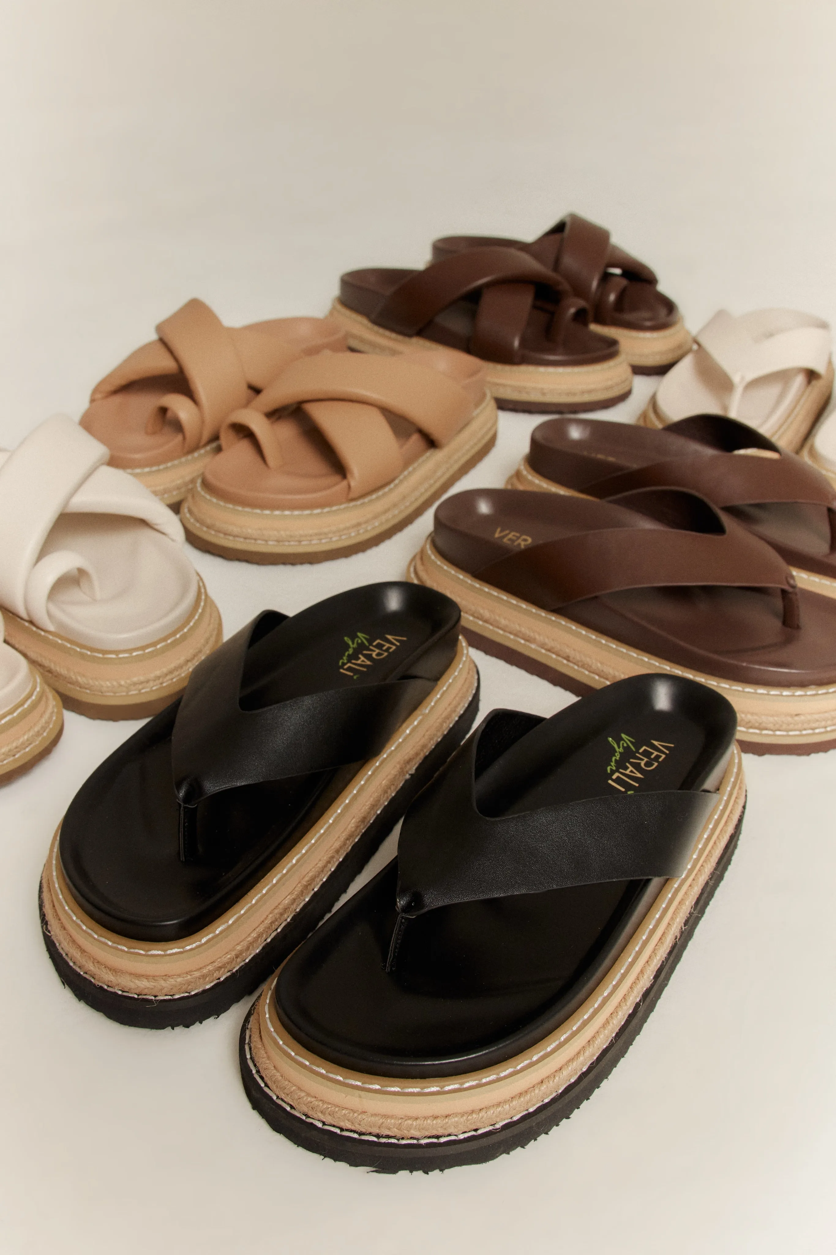 Theo Platform Thongs - Black Runway Mood