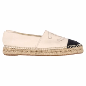 Air Flow Soft Firm Chanel CC Espadrille Flats in Cream Leather