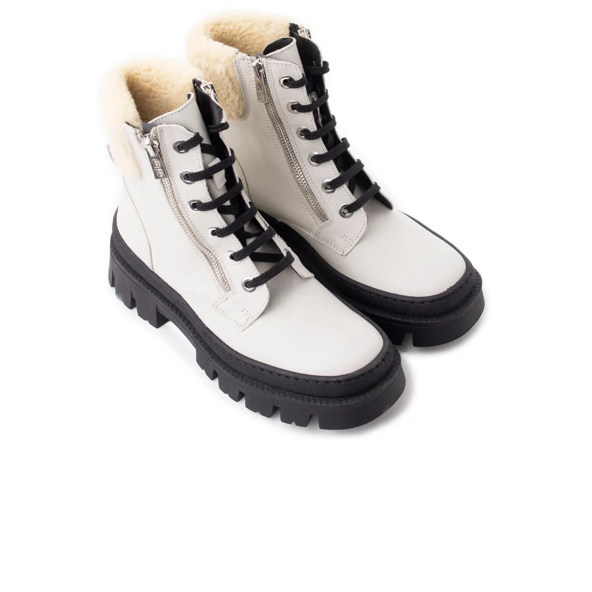 Minimal Appeal Weather Ready Style Trieste Off White Leather