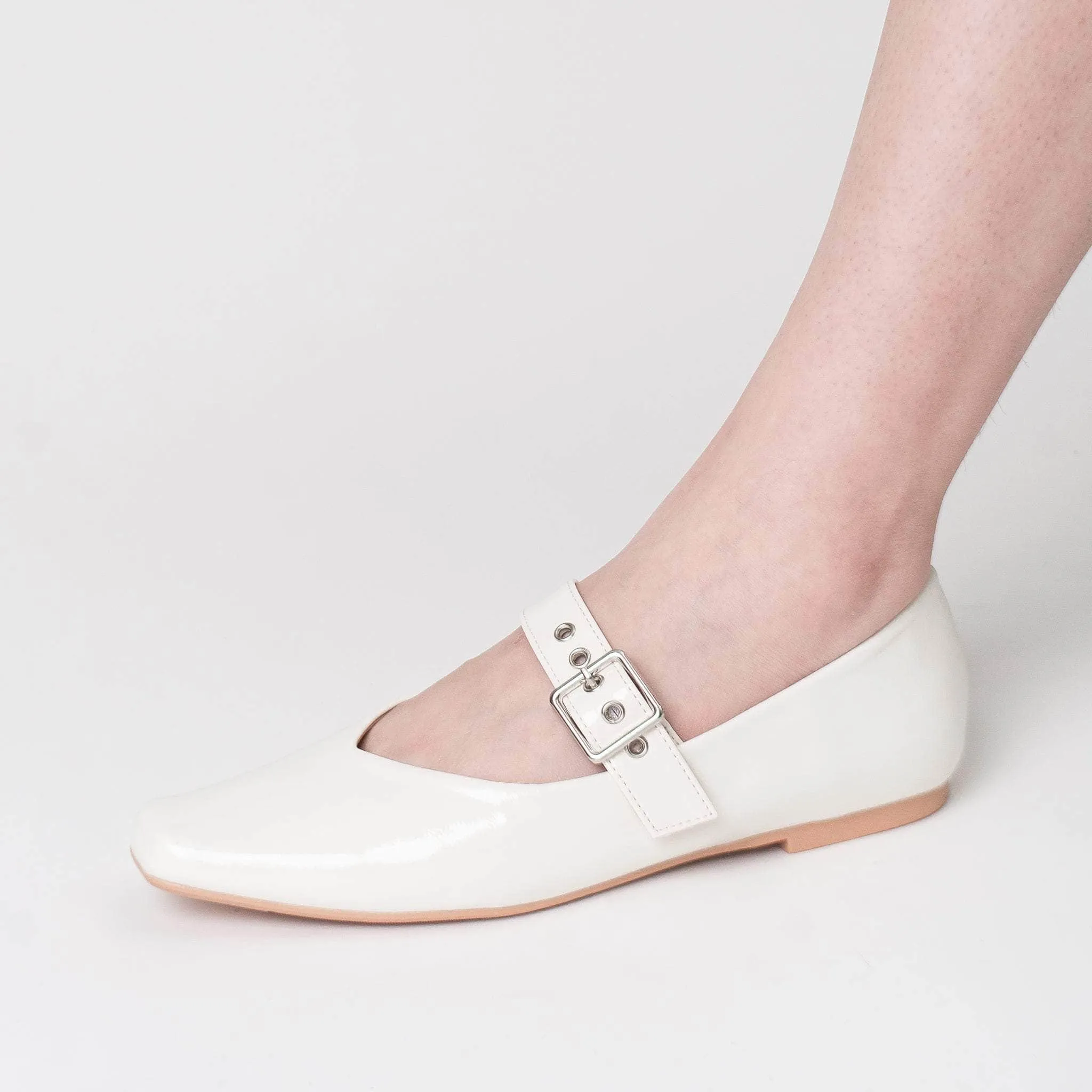 Light Weight Leo Creme