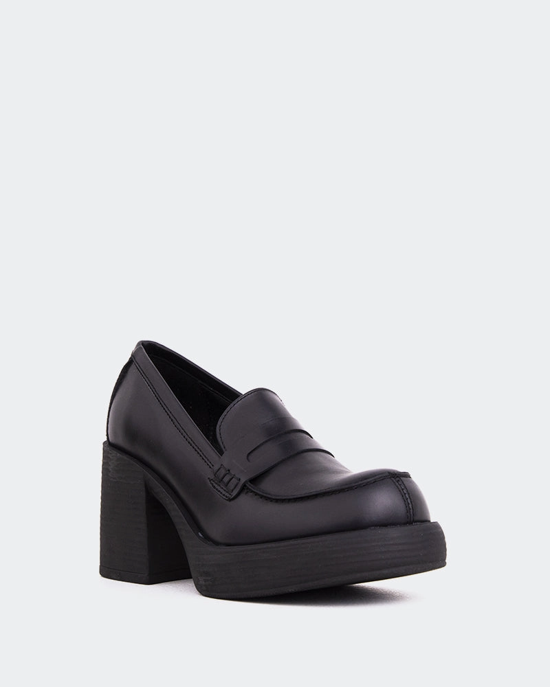 Levigne Black Leather Balanced Motion