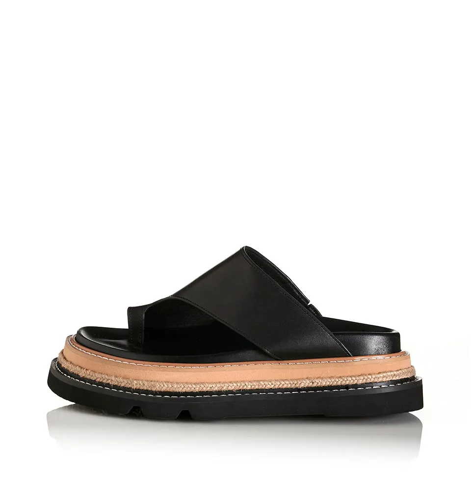 Rubber Sole City Stride Shoes Venetia