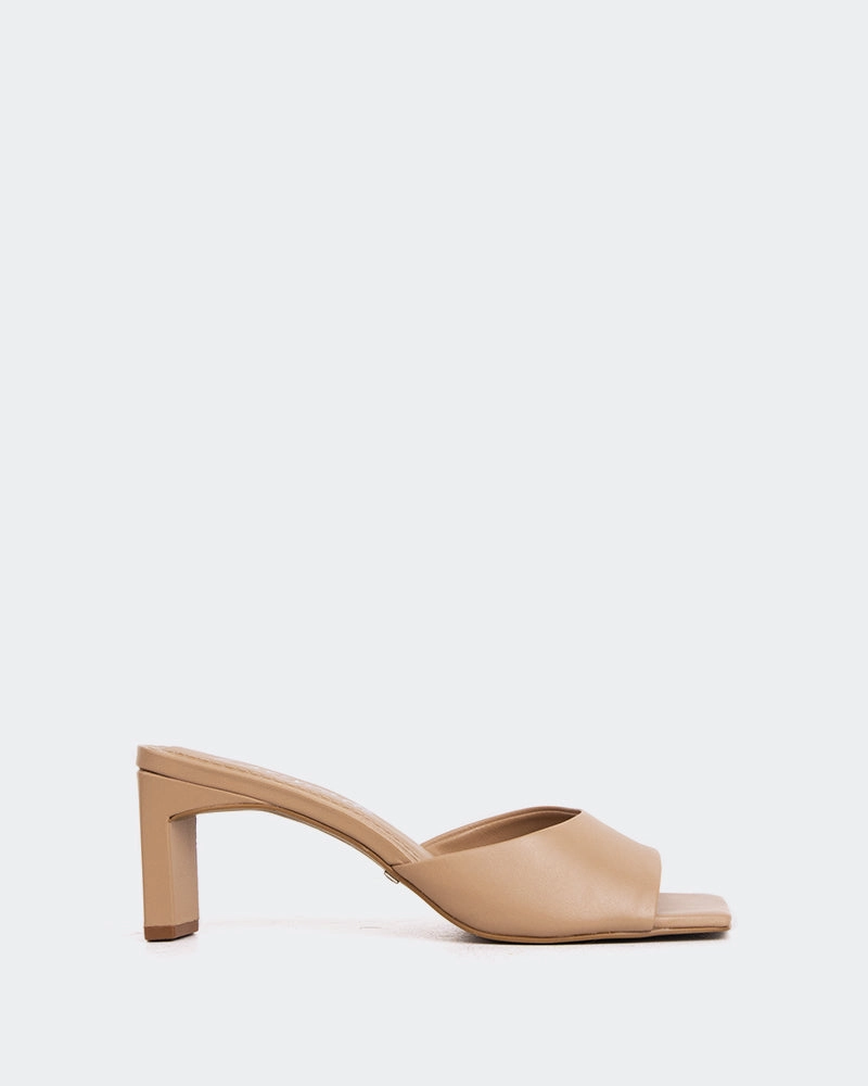 Visalia Camel Leather Comfort Padding