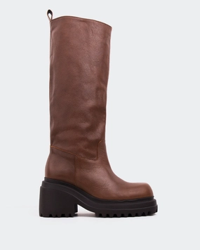 Functional Fenton Tan Leather