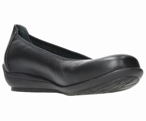 Women's Comfort Slip-on Shoes - Duncan F2F Versatile Pair