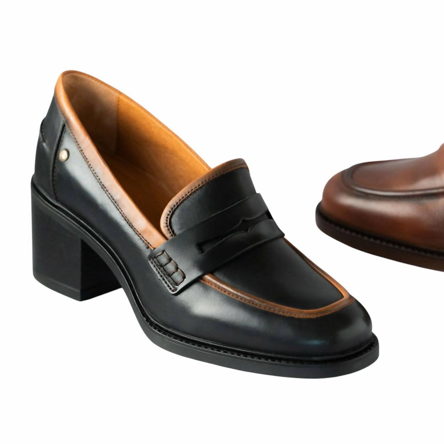 Travel Ready Women's Huesca Loafers In Black