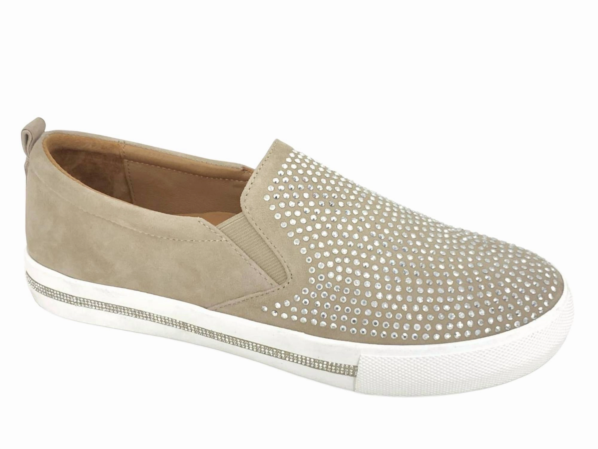 Open Guard Flexible Padding Women's Kamada Slip-On Shoe In Taupe