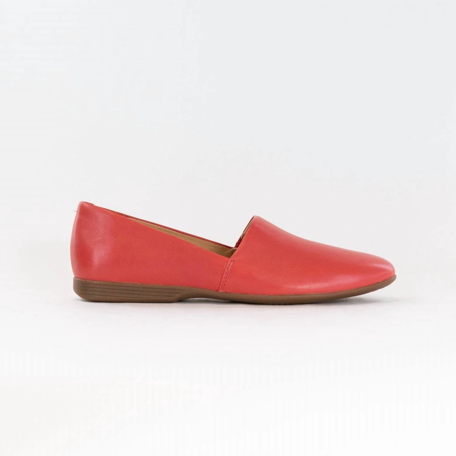 Toe Guard Slow Guard Women's Larisa Flat Loafer In Poppy