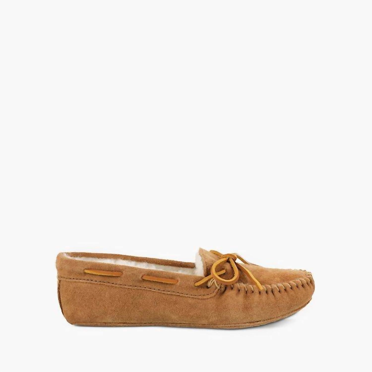 Effortless Look Women's Sheepskin Softsole Moccasin In Tan