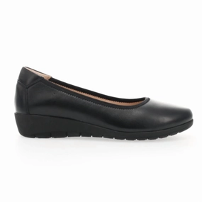 Casual Leather Shoes Women's Yara Slip-On Shoes In Black