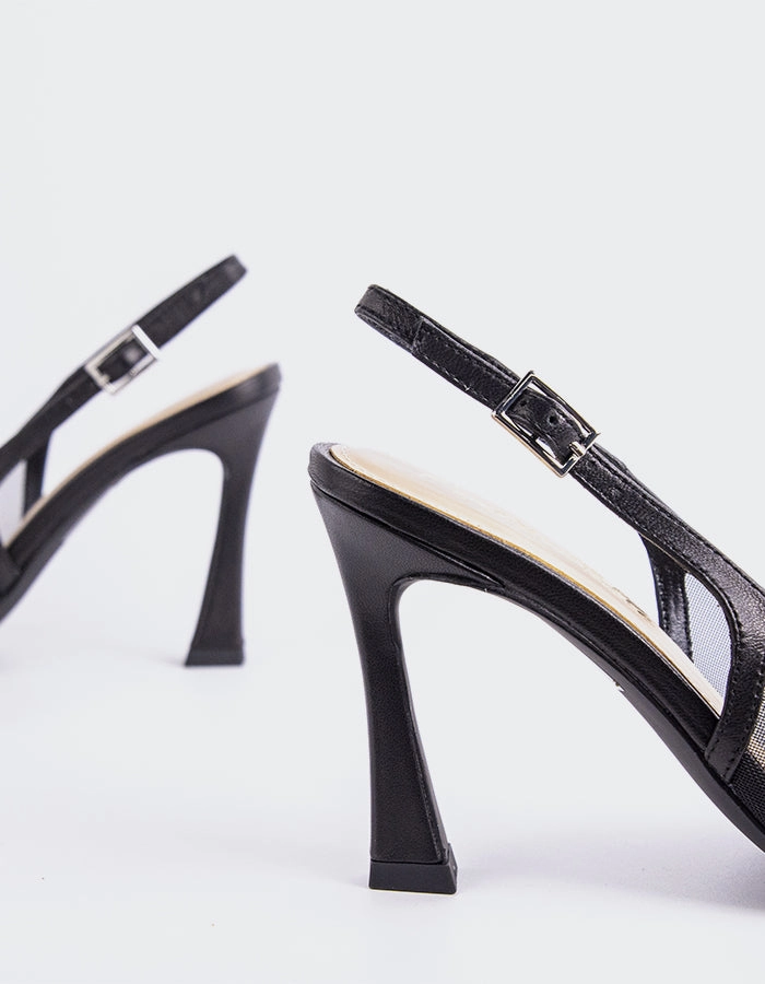 Zeeburg Black Leather Formal Event Heels Padded collar